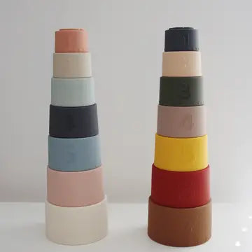 Retro Stacking Nesting Cups