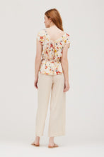 Load image into Gallery viewer, Cream Floral Blouse
